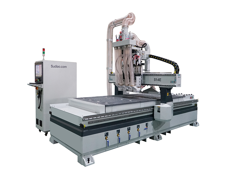 全自動(dòng)家具開(kāi)料機(jī)